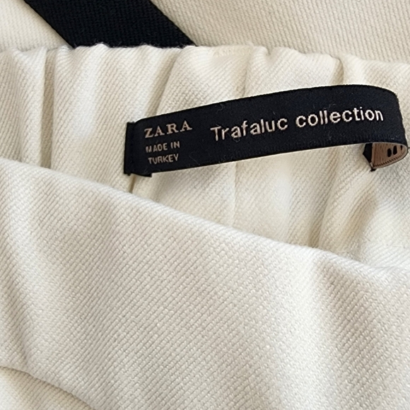 ZARA WHITE BLACK STRIPE CROPPED CAREER DRESS PANTS SLACKS CAPRI TUXEDO SMALL - Picture 2 of 6